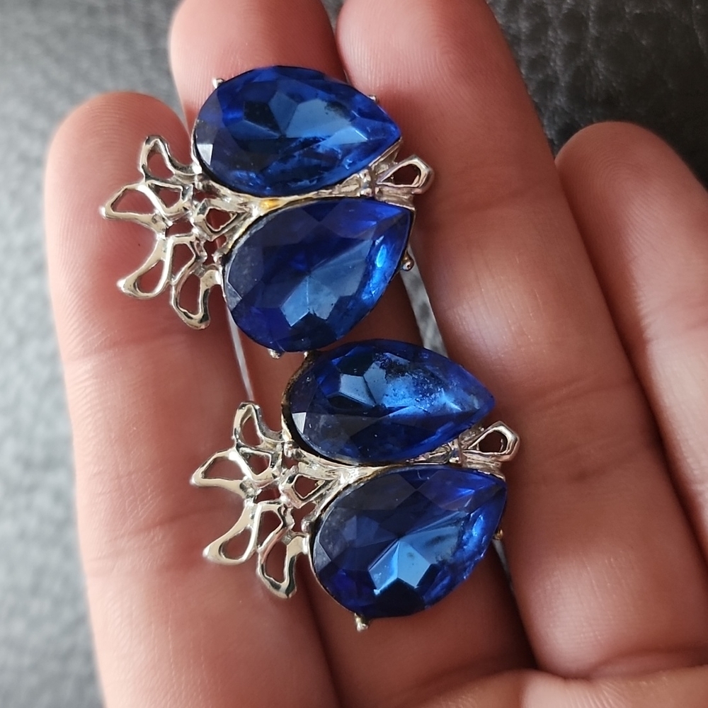 VTG Dodds clip on earrings